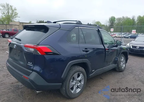 2024 Toyota Rav4 Hybrid Xle из США, поврежденный, VIN JTMRWRFV7RD247244